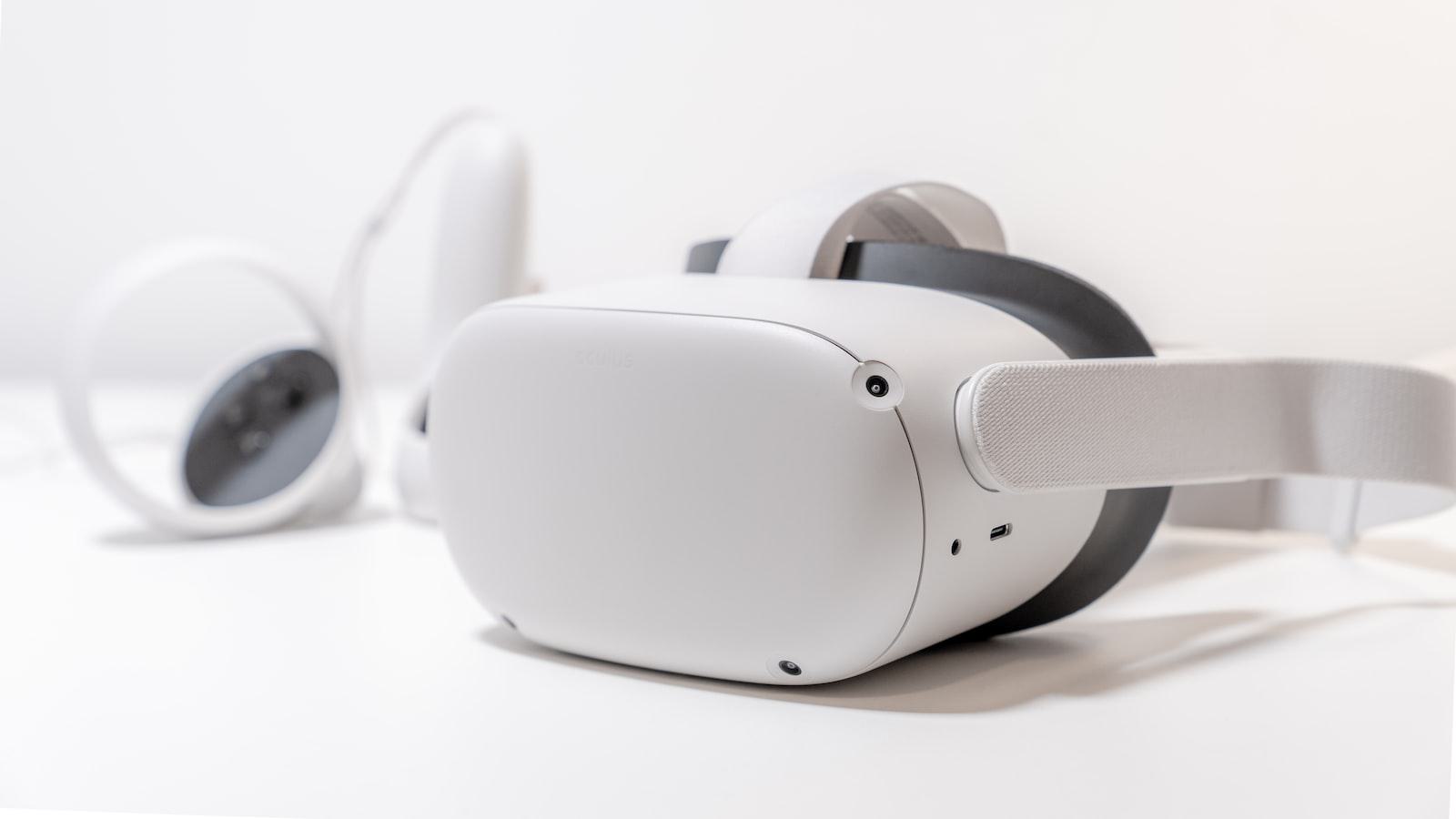 Enhancing Real-World Experiences and Immersion in Education through VR Headsets