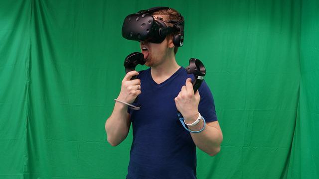 Revolutionizing Training and Education: Enhancing Learning through VR Headsets